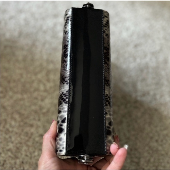 Marinal Snakeskin Print Shoulder Bag Black Hardware Structured 90s Y2K Vintage - Picture 8 of 12